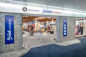 Eingang Bründl Sports Alpincenter Kaprun