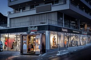 Bründl Sports Ischgl Life.Style from outside in winter <br/>