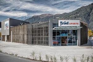 Outer View Bründl Sports Saalfelden with a huge parking space <br/>