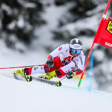 Skirennläufer Stefan Brennsteiner beim Weltcup Riesentorlauf in Saalbach Hinterglemm
