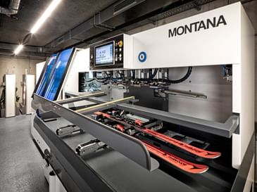 Montana ski service maschine in the Bründl Sports Ski Service Center