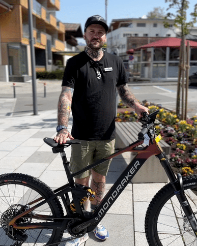 Der Bike-Experte von Bründl Sports präsentiert ein neues Mondraker Fahrrad 