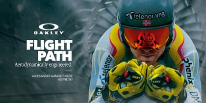 The new ski glasses from Oakley - Flight Path. 