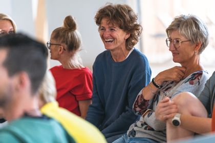 Bründl employees giggling 