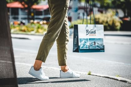 Einkaufstasche in gebrauch.