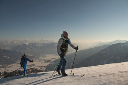 Benedikt Böhm und Christoph Bründl auf Skitour zur Dreiwallner-Höhe