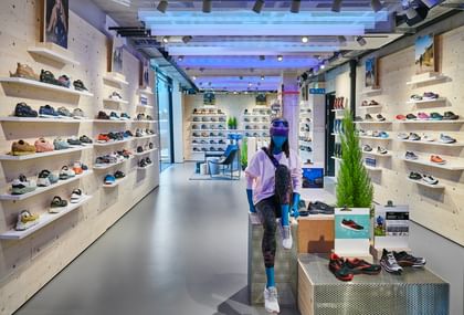 Bründl Sports Flagshipstore EG Schuhe