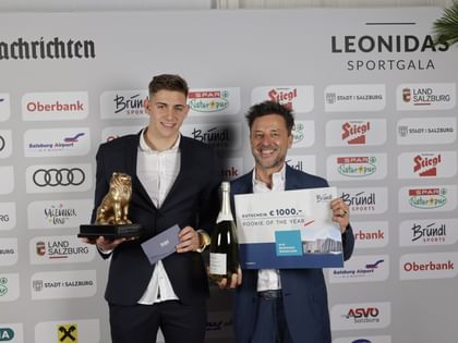 Leonidas 2022 Rookie of the Year Luka Mladenovic with Christoph Bründl