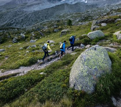 Hiker on Tour wearing Mammut gear